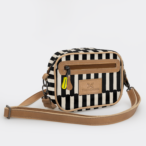 Lipstick Bag | Laminated Fabric with Genuine Leather - Indie - Pitch