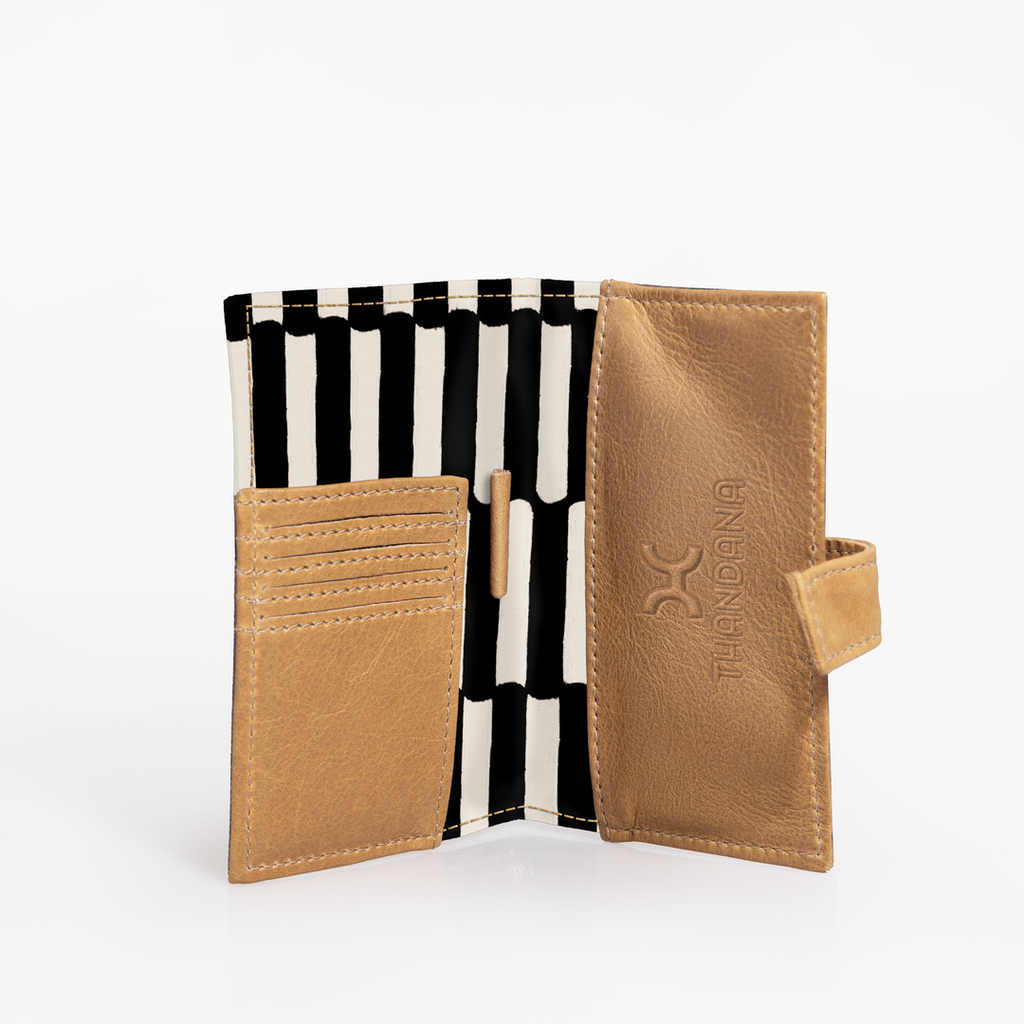 Travel Mini Wallet | Laminated Fabric with Genuine Leather - Indie - Pitch