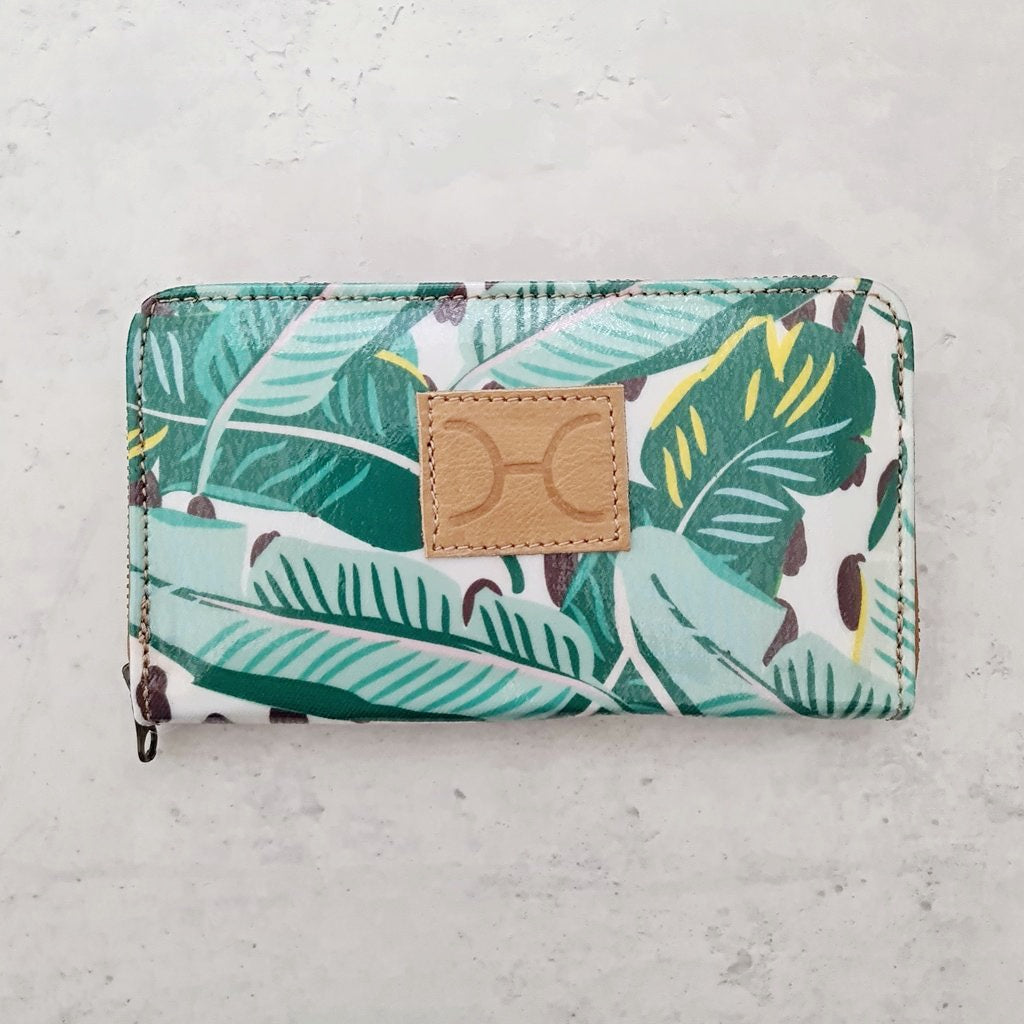Ladies Large Purse - Laminated Fabric - Spot the Leaf - White
