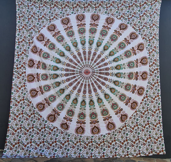 Candy Crush Queen Mandala Throw