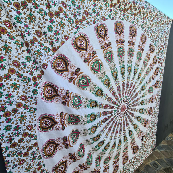 Candy Crush Queen Mandala Throw