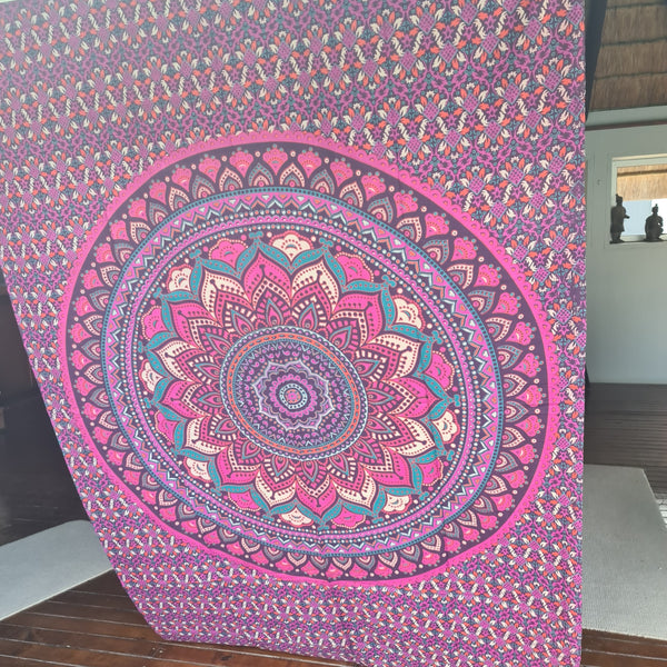 Amethyst Lotus Twin Throw