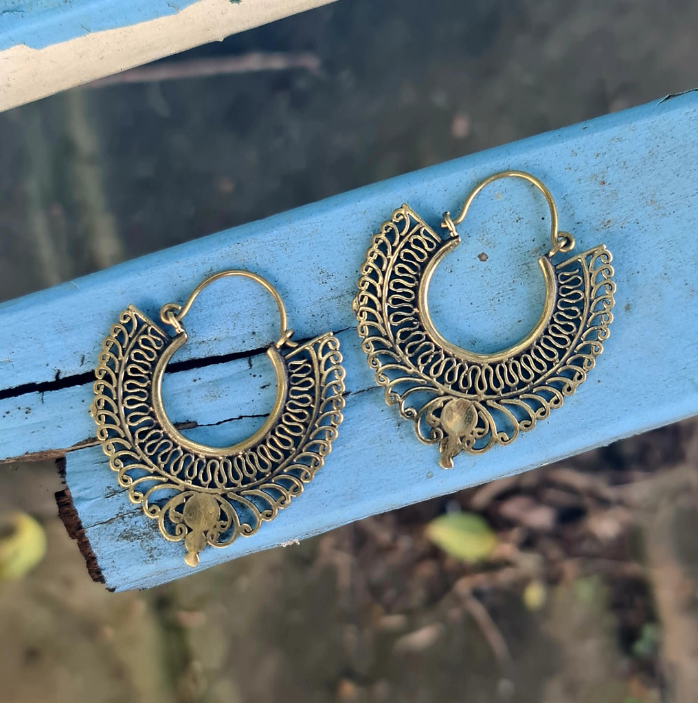 Bohemian Swirl Brass Clasps