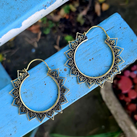 Heart Swirl Brass Clasps - Large