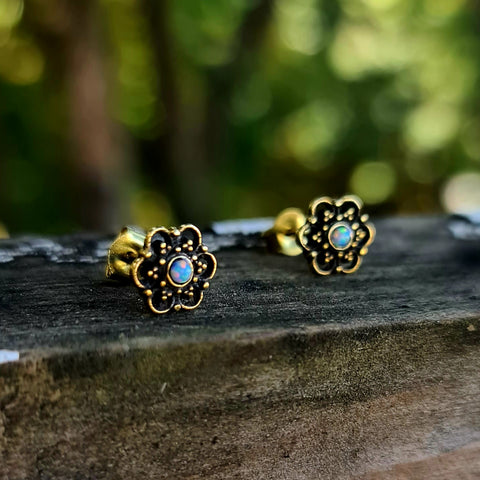 Flower Studs with opal stone