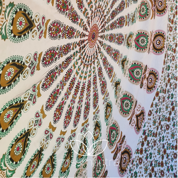 Candy Crush Queen Mandala Throw