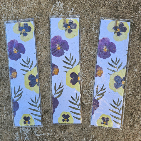 Pansy Love - Growing Paper Bookmark
