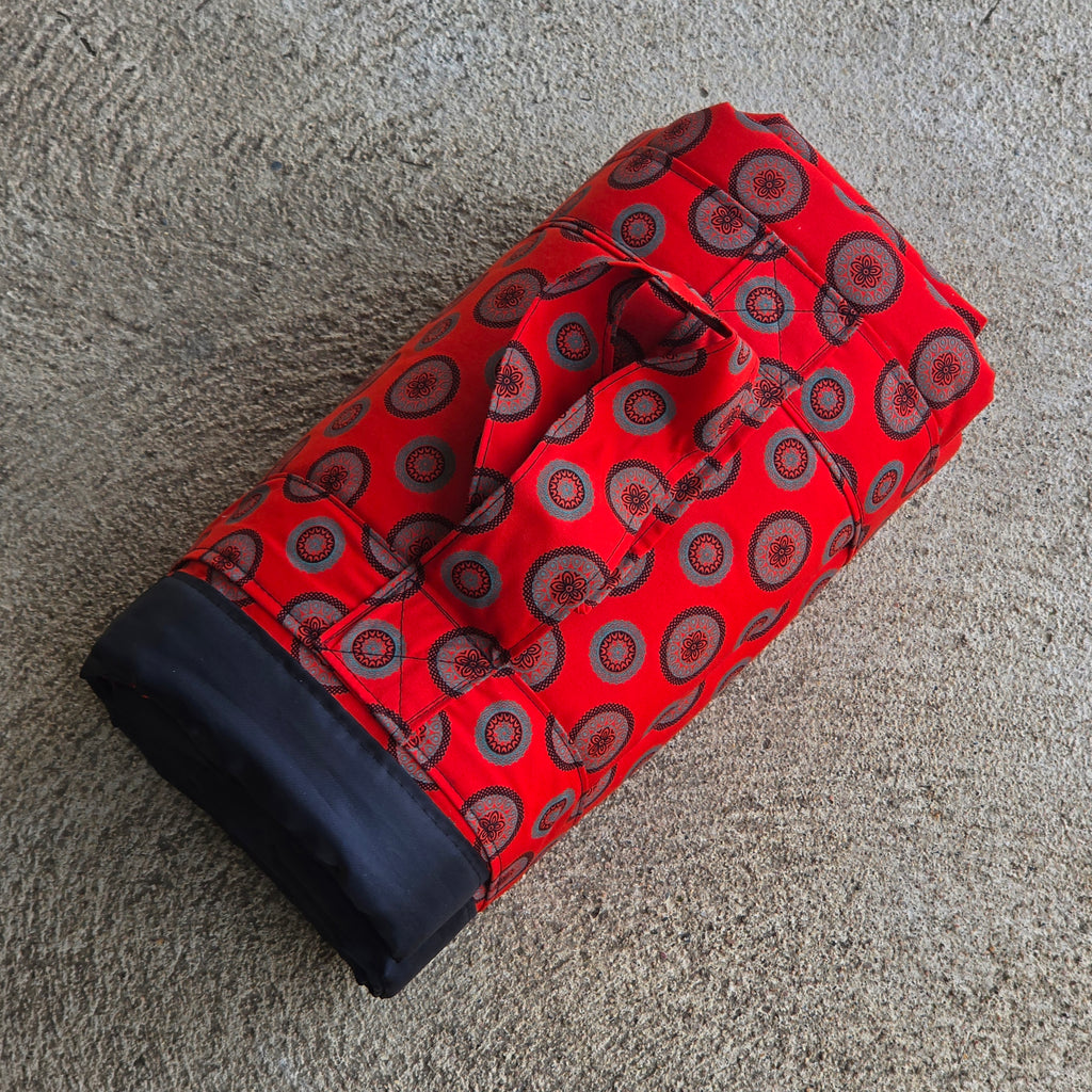 Shwe-Shwe Picnic Blankets - Red 2