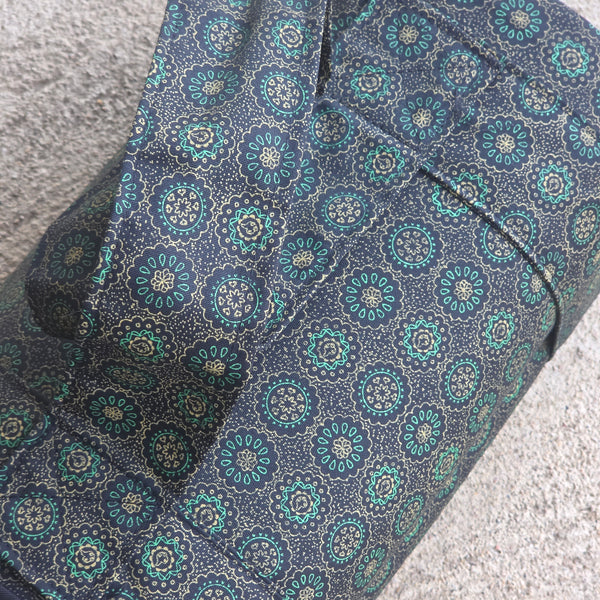 Shwe-Shwe Picnic Blankets - Black Green 1