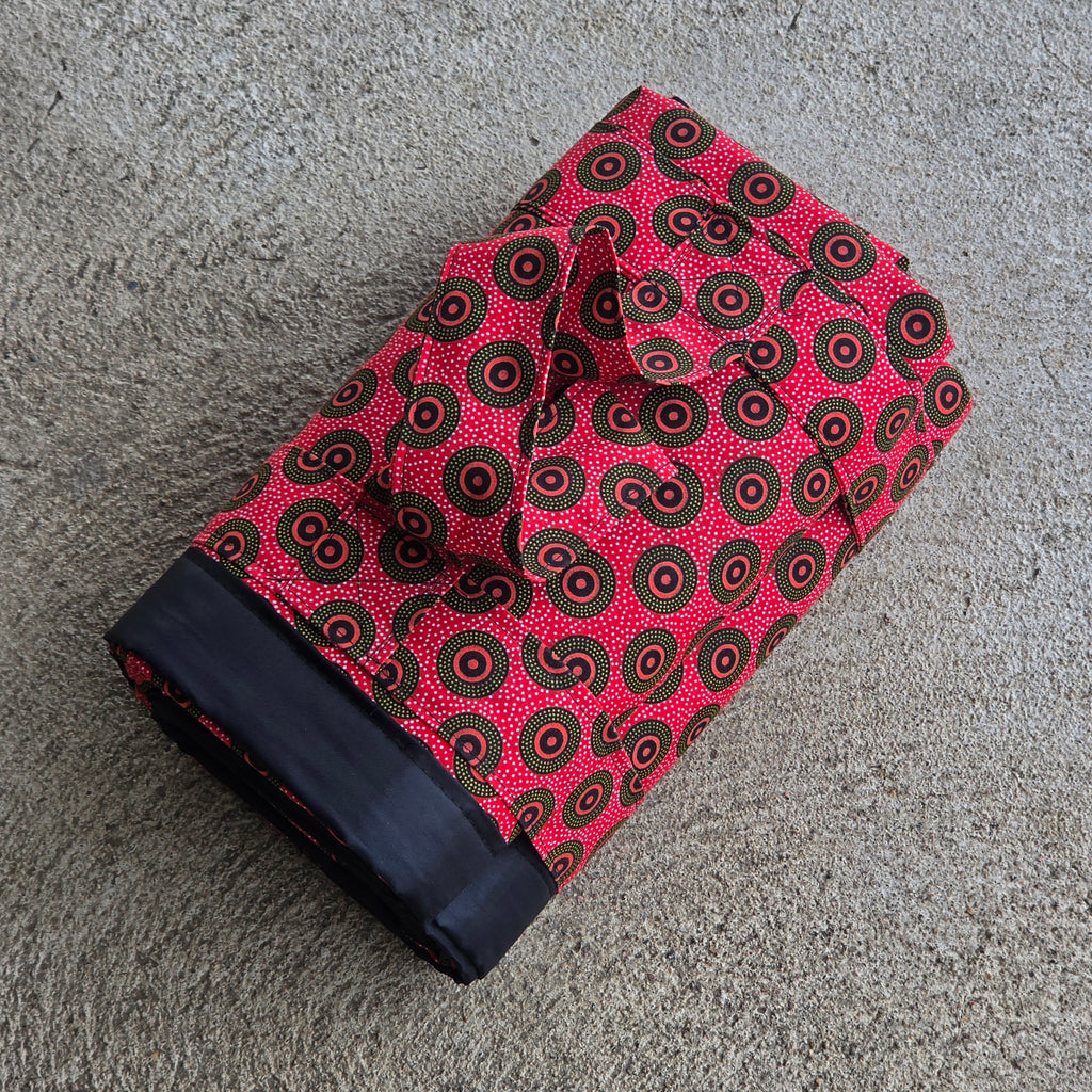 Shwe-Shwe Picnic Blankets - Red 1