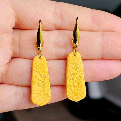 Polymer Clay Earring - LD685