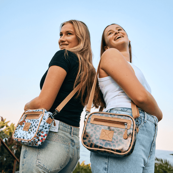 Lipstick Bag | Laminated Fabric with Genuine Leather - Indie - Pitch