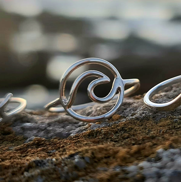 Circle Wave Sterling Silver Ring