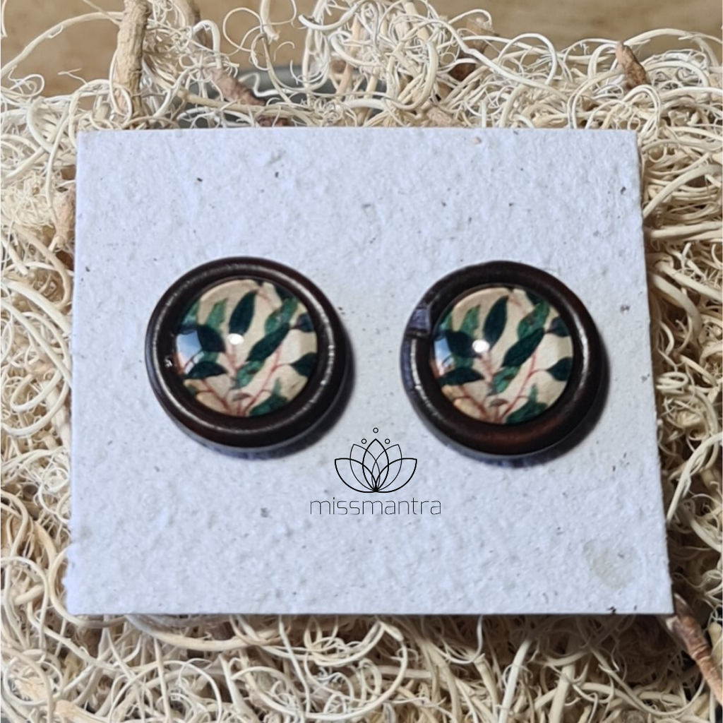 Leaf 2 - Wooden Dome Earrings